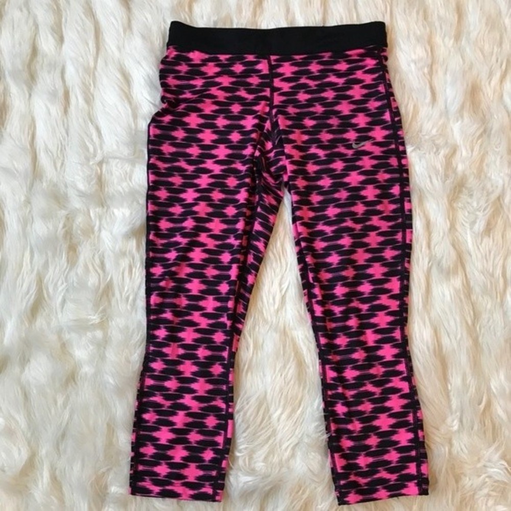 Nike Dri-Fit Printed Relay Running Cropped Pants